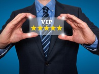 Vì sao các vụ "tố mất tiền" trong tài khoản lại toàn là khách VIP? Vì sao các vụ "tố mất tiền" trong tài khoản lại toàn là khách VIP?