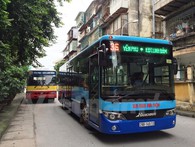 Hà Nội đưa hàng loạt xe buýt mới có wifi miễn phí vào hoạt động Hà Nội đưa hàng loạt xe buýt mới có wifi miễn phí vào hoạt động