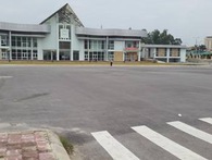 Video: Nhà ga hơn 1.500 tỷ đồng ở Quảng Ninh chỉ phục vụ 1 chuyến tàu/ngày Video: Nhà ga hơn 1.500 tỷ đồng ở Quảng Ninh chỉ phục vụ 1 chuyến tàu/ngày