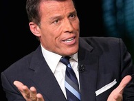 Warren Buffett, Tony Robbins và Pitbull đồng tình: Bạn là ai, điều đó không quan trọng nhưng muốn thành công thì nhất định phải đầu tư vào điều này Warren Buffett, Tony Robbins và Pitbull đồng tình: Bạn là ai, điều đó không quan trọng nhưng muốn thành công thì nhất định phải đầu tư vào điều này
