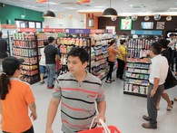 Kiếm “tiền lẻ”, bí quyết nào đã đưa 7-Eleven Thái Lan thành công ty có giá trị tới 16 tỷ USD, hơn cả Vinamilk với Vietcombank cộng lại? Kiếm “tiền lẻ”, bí quyết nào đã đưa 7-Eleven Thái Lan thành công ty có giá trị tới 16 tỷ USD, hơn cả Vinamilk với Vietcombank cộng lại?