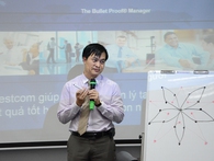 Cựu CEO trẻ nhất ngành Ngân hàng Việt Nam: Nhiều bạn trẻ chọn việc vì 'phù hợp' hay 'lương cao', mà bỏ qua tiêu chí làm nên 80% sự thành đạt trong tương lai Cựu CEO trẻ nhất ngành Ngân hàng Việt Nam: Nhiều bạn trẻ chọn việc vì 'phù hợp' hay 'lương cao', mà bỏ qua tiêu chí làm nên 80% sự thành đạt trong tương lai