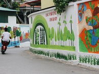 Đâu cần đến Quảng Nam mới có làng bích họa, ngay Hà Nội giờ cũng có con đường được vẽ đẹp mê ly Đâu cần đến Quảng Nam mới có làng bích họa, ngay Hà Nội giờ cũng có con đường được vẽ đẹp mê ly