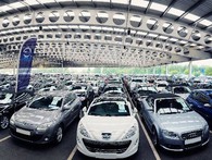 Nếu không phải đóng thuế, ô tô bán 500 triệu ở Việt Nam có giá trị thực là bao nhiêu? Nếu không phải đóng thuế, ô tô bán 500 triệu ở Việt Nam có giá trị thực là bao nhiêu?