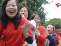 Dân số Việt Nam đang già nhanh gấp 4 lần các nước giàu Dân số Việt Nam đang già nhanh gấp 4 lần các nước giàu