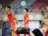 Việt Nam thua Thái Lan 0-3: Ba bàn thua trắng người Thái đang dành cho doanh nghiệp Việt Việt Nam thua Thái Lan 0-3: Ba bàn thua trắng người Thái đang dành cho doanh nghiệp Việt