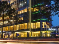Quê Hương Liberty vẫn đạt doanh thu 1.000 tỷ sau khi bán Novotel Saigon Centre, riêng khách sạn 5 sao Pullman mang về 200 tỷ mỗi năm Quê Hương Liberty vẫn đạt doanh thu 1.000 tỷ sau khi bán Novotel Saigon Centre, riêng khách sạn 5 sao Pullman mang về 200 tỷ mỗi năm