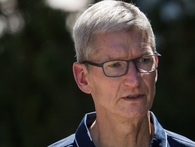 Âm thầm cống hiến cho Apple gần 20 năm, phụ trách 2 thế hệ iPhone thành công nhất của công ty, CEO Tim Cook nắm trong tay bao nhiêu tiền? Âm thầm cống hiến cho Apple gần 20 năm, phụ trách 2 thế hệ iPhone thành công nhất của công ty, CEO Tim Cook nắm trong tay bao nhiêu tiền?