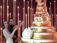 Cận cảnh đám cưới “dát bạc”, riêng tiền hoa đã “ngốn” 11 tỷ đồng của con gái nhà tài phiệt Nga Cận cảnh đám cưới “dát bạc”, riêng tiền hoa đã “ngốn” 11 tỷ đồng của con gái nhà tài phiệt Nga