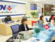 Vì sao các nhà đầu tư đổ xô đi mua cổ phiếu ngân hàng? Vì sao các nhà đầu tư đổ xô đi mua cổ phiếu ngân hàng?
