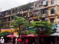Hà Nội: “Thấp thỏm” với 133 công trình đang trong tình trạng nguy hiểm Hà Nội: “Thấp thỏm” với 133 công trình đang trong tình trạng nguy hiểm