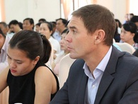 Giám đốc thu mua chuỗi siêu thị Auchan chỉ ra lý do vì sao nông sản Việt vừa rẻ vừa ngon, nhưng lại không vào được siêu thị chuẩn châu Âu Giám đốc thu mua chuỗi siêu thị Auchan chỉ ra lý do vì sao nông sản Việt vừa rẻ vừa ngon, nhưng lại không vào được siêu thị chuẩn châu Âu