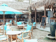 Người trẻ bức xúc vì quán cafe mới nổi ở Hội An phân biệt đối xử khách Việt - khách Tây Người trẻ bức xúc vì quán cafe mới nổi ở Hội An phân biệt đối xử khách Việt - khách Tây