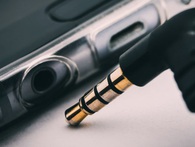 Tại sao jack cắm tai nghe đáng bị tiêu diệt - Hãy nghe giám đốc sản phẩm Xiaomi giải thích Tại sao jack cắm tai nghe đáng bị tiêu diệt - Hãy nghe giám đốc sản phẩm Xiaomi giải thích