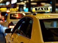 Giống London với những chiếc taxi màu đen truyền thống, taxi Hà Nội có thể sẽ được 'mặc' đồng phục từ năm 2018 Giống London với những chiếc taxi màu đen truyền thống, taxi Hà Nội có thể sẽ được 'mặc' đồng phục từ năm 2018