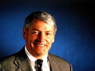 John C. Malone - tỷ phú nhiều đất nhất nước Mỹ John C. Malone - tỷ phú nhiều đất nhất nước Mỹ
