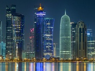 Nằm sát nhau, nhưng hai quốc gia Vùng Vịnh Qatar và UAE khác biệt như thế nào? Nằm sát nhau, nhưng hai quốc gia Vùng Vịnh Qatar và UAE khác biệt như thế nào?