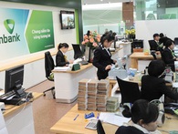 Khách hàng liên tục khiếu nại "bị mất tiền oan", Vietcombank tuyển gấp 56 nhân viên công nghệ và bảo mật Khách hàng liên tục khiếu nại "bị mất tiền oan", Vietcombank tuyển gấp 56 nhân viên công nghệ và bảo mật