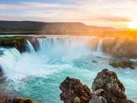 Những điều ít ai biết về Iceland: Từ một quốc đảo nhỏ bé sống bằng nghề cá, trở thành nền kinh tế thịnh vượng và yên bình bậc nhất châu Âu Những điều ít ai biết về Iceland: Từ một quốc đảo nhỏ bé sống bằng nghề cá, trở thành nền kinh tế thịnh vượng và yên bình bậc nhất châu Âu