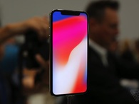 Nếu iPhone X bán chạy, người vui mừng nhất sẽ là Samsung Nếu iPhone X bán chạy, người vui mừng nhất sẽ là Samsung
