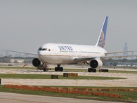 "Cái bẫy" ở United Airlines: Khi nhà quản lý nào cũng chỉ biết tối đa hóa lợi nhuận & giảm chi phí, nhưng điều tối thiểu này lại không hay "Cái bẫy" ở United Airlines: Khi nhà quản lý nào cũng chỉ biết tối đa hóa lợi nhuận & giảm chi phí, nhưng điều tối thiểu này lại không hay