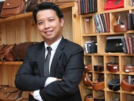 "Khởi nghiệp vốn nhiều hay ít không quan trọng, vì cuối cùng bạn cũng sẽ mất hết tất cả và chỉ khi đó bạn mới nghĩ đến chuyện kiếm lại và quản lý nó hiệu quả" "Khởi nghiệp vốn nhiều hay ít không quan trọng, vì cuối cùng bạn cũng sẽ mất hết tất cả và chỉ khi đó bạn mới nghĩ đến chuyện kiếm lại và quản lý nó hiệu quả"