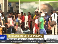 Một đồng USD có 3 giá trị khác nhau - chuyện không lạ ở Zimbabwe Một đồng USD có 3 giá trị khác nhau - chuyện không lạ ở Zimbabwe