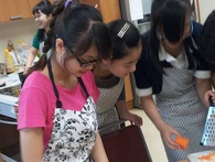 Du học sinh Việt tại Hàn bóc mác "xa hoa, sang chảnh", tiết lộ chuyện quay cuồng rửa bát xoay tiền đóng học Du học sinh Việt tại Hàn bóc mác "xa hoa, sang chảnh", tiết lộ chuyện quay cuồng rửa bát xoay tiền đóng học