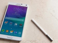 Hàng loạt pin Samsung Galaxy Note 4 bị thu hồi vì nguy cơ cháy nổ Hàng loạt pin Samsung Galaxy Note 4 bị thu hồi vì nguy cơ cháy nổ