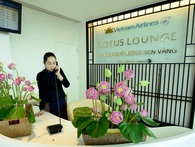 Thương vụ SASCO của ông Hạnh Nguyễn: Thu về nghìn tỷ từ hàng miễn thuế nhưng phòng chờ thương gia mới là “con gà đẻ trứng vàng” Thương vụ SASCO của ông Hạnh Nguyễn: Thu về nghìn tỷ từ hàng miễn thuế nhưng phòng chờ thương gia mới là “con gà đẻ trứng vàng”
