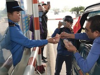 Từ Tp.HCM về miền Tây các tài xế phải qua bao nhiêu trạm thu phí BOT? Từ Tp.HCM về miền Tây các tài xế phải qua bao nhiêu trạm thu phí BOT?