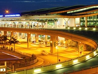 Tăng giá đồng loạt nhiều dịch vụ hàng không Tăng giá đồng loạt nhiều dịch vụ hàng không