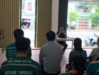 Từng xóa sổ cả 1 chi nhánh vì ném đồ của khách, Viettel Post lại gây ấn tượng với doanh thu chuyển phát nhanh tăng tới 70% Từng xóa sổ cả 1 chi nhánh vì ném đồ của khách, Viettel Post lại gây ấn tượng với doanh thu chuyển phát nhanh tăng tới 70%