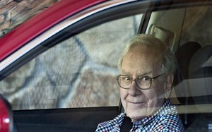 Chơi cổ phiếu từ năm 11 tuổi, đây là bài học lớn nhất mà Warren Buffett rút ra sau 75 năm đầu tư Chơi cổ phiếu từ năm 11 tuổi, đây là bài học lớn nhất mà Warren Buffett rút ra sau 75 năm đầu tư