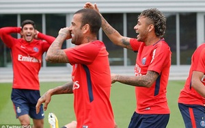 Vì sao giá các cầu thủ bóng đá như Neymar, Ronaldo,... lúc nào cũng cao ngất ngưởng? Vì sao giá các cầu thủ bóng đá như Neymar, Ronaldo,... lúc nào cũng cao ngất ngưởng?