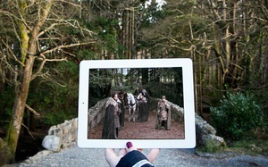 Quá đam mê Game of Thrones, cặp đôi đi chụp ảnh đăng Instagram ở tất cả các địa điểm từng dùng để quay phim Quá đam mê Game of Thrones, cặp đôi đi chụp ảnh đăng Instagram ở tất cả các địa điểm từng dùng để quay phim