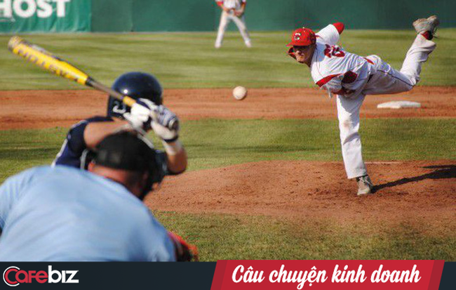 Marketer số 1 thế giới nhắn nhủ: Kinh doanh như đánh bóng chày, đập mạnh đập nhẹ cũng là 1 đập, sao không đập mạnh một lần để về đích luôn?