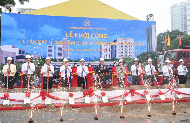 Khởi công xây dựng hầm chui Lê Văn Lương - vành đai 3, tuyến đường huyết mạch thường xuyên ùn tắc giờ tan tầm - Ảnh 2.