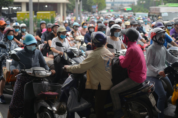 Khởi công xây dựng hầm chui Lê Văn Lương - vành đai 3, tuyến đường huyết mạch thường xuyên ùn tắc giờ tan tầm - Ảnh 4.