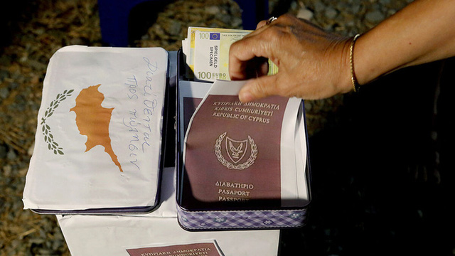  Nhiều tỷ phú có thể bị trục xuất khỏi châu Âu vì mất hộ chiếu vàng Cyprus  - Ảnh 7.