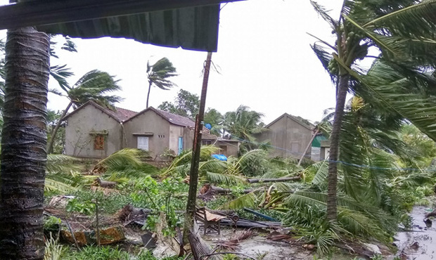 Bão số 9 năm nay được dự báo mạnh tương đương bão Damrey trong lịch sử, vậy bão Damrey từng có sức tàn phá kinh hoàng thế nào? - Ảnh 2.