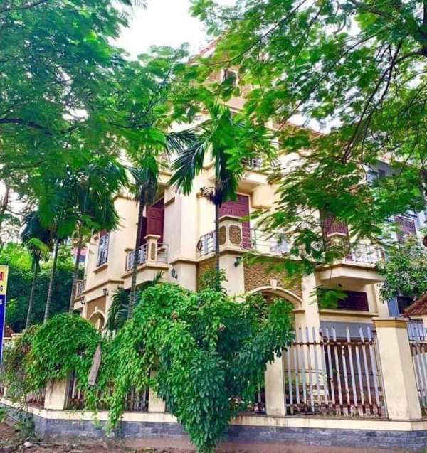 Hà Nội: Biệt thự cao cấp, homestay cho thuê giá nhà trọ, khách vẫn chê, lý do là chỗ này - Ảnh 1. Hà Nội: Biệt thự cao cấp, homestay cho thuê giá nhà trọ, khách vẫn chê, lý do là chỗ này - Ảnh 1.