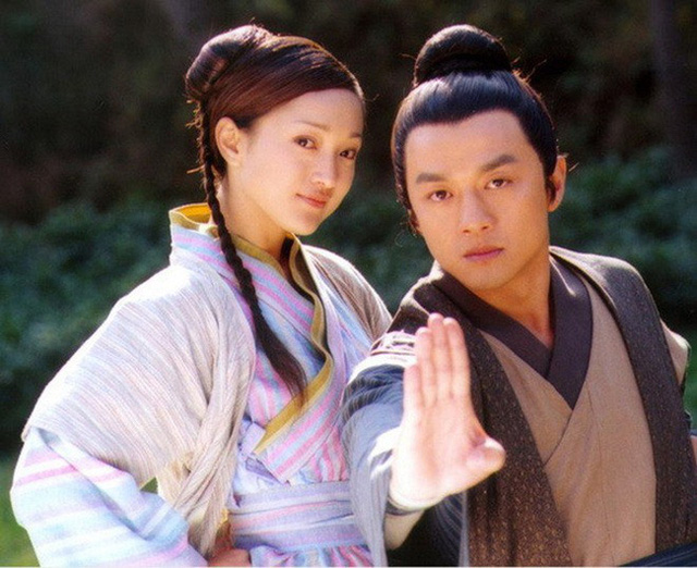  Tiên đồng ngọc nữ bước ra từ truyện Kim Dung: Đẹp đôi đến độ ai cũng mong “phim giả tình thật”, có cặp nên duyên chồng vợ ngoài đời thực - Ảnh 11.