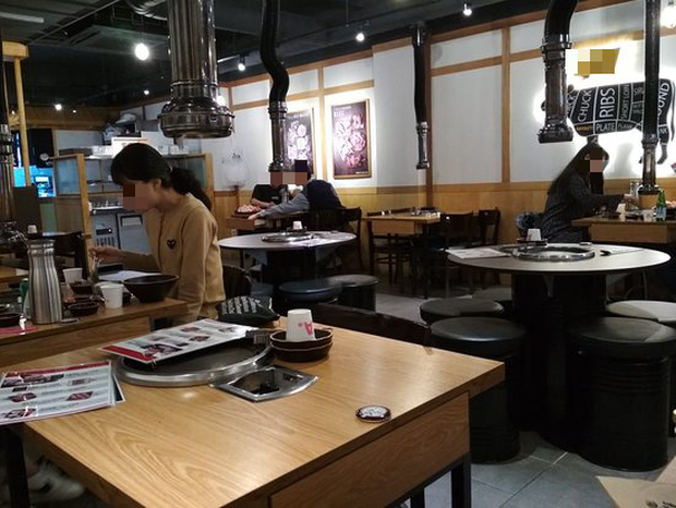 Không nhận khách nữ vì thường ngồi lâu và ít gọi đồ uống, nhà hàng Hàn Quốc bị cư dân mạng chỉ trích dữ dội vì phân biệt giới tính - Ảnh 2.