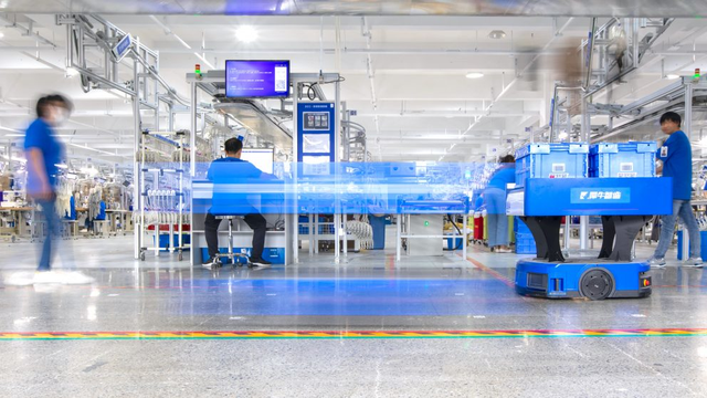 Nhà máy sản xuất kỹ thuật số của Alibaba tất bật chuẩn bị cho Ngày Độc thân - Ảnh 1.
