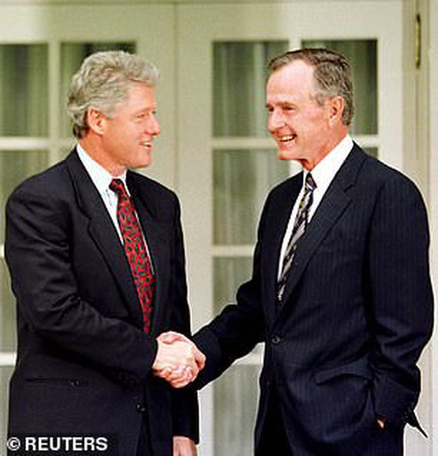 Thư gửi người kế nhiệm của cựu Tổng thống Bush gây sốt trở lại - Ảnh 2.