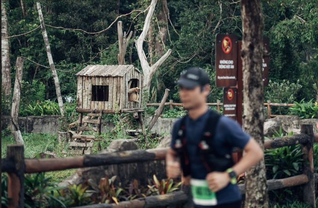 Đường đua WOW Marathon Vinpearl Phú Quốc - một mũi tên trúng nhiều đích: Vừa thoả cơn nghiện chạy, vừa tận hưởng trọn vẹn vẻ đẹp kỳ vĩ của đảo ngọc  - Ảnh 7.