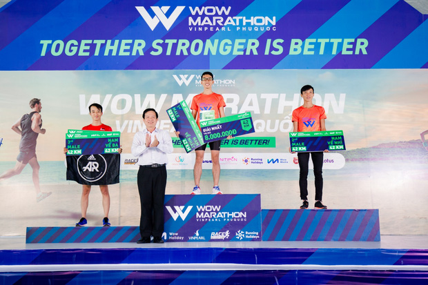 Đường đua WOW Marathon Vinpearl Phú Quốc - một mũi tên trúng nhiều đích: Vừa thoả cơn nghiện chạy, vừa tận hưởng trọn vẹn vẻ đẹp kỳ vĩ của đảo ngọc  - Ảnh 9.