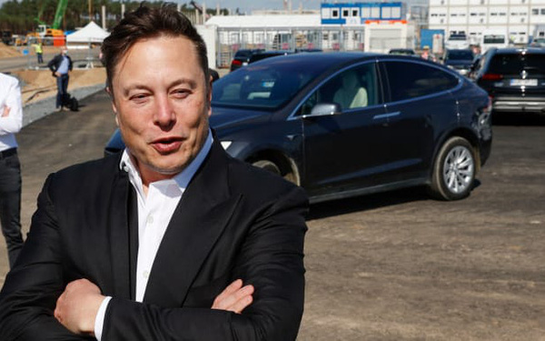 Bí mật bất ngờ đằng sau sự vụt sáng từ công ty sắp phá sản trở thành hãng ô tô lớn nhất thế giới sau chưa đầy 2 năm của Tesla - Ảnh 1.