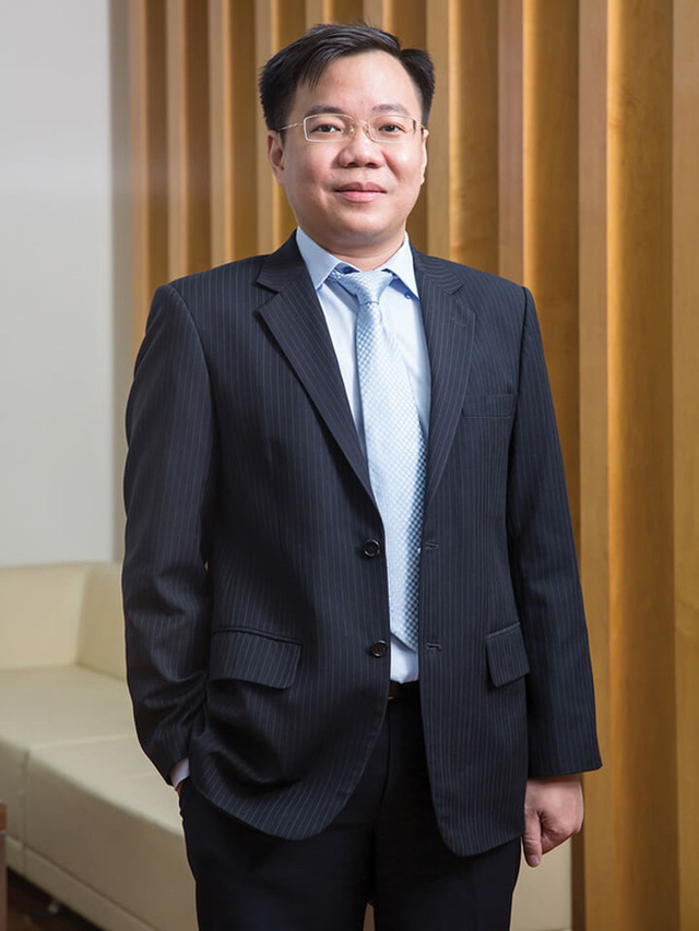Khám nhà nguyên chánh văn phòng thành ủy TPHCM Phạm Văn Thông - Ảnh 1. Khám nhà nguyên chánh văn phòng thành ủy TPHCM Phạm Văn Thông - Ảnh 1.